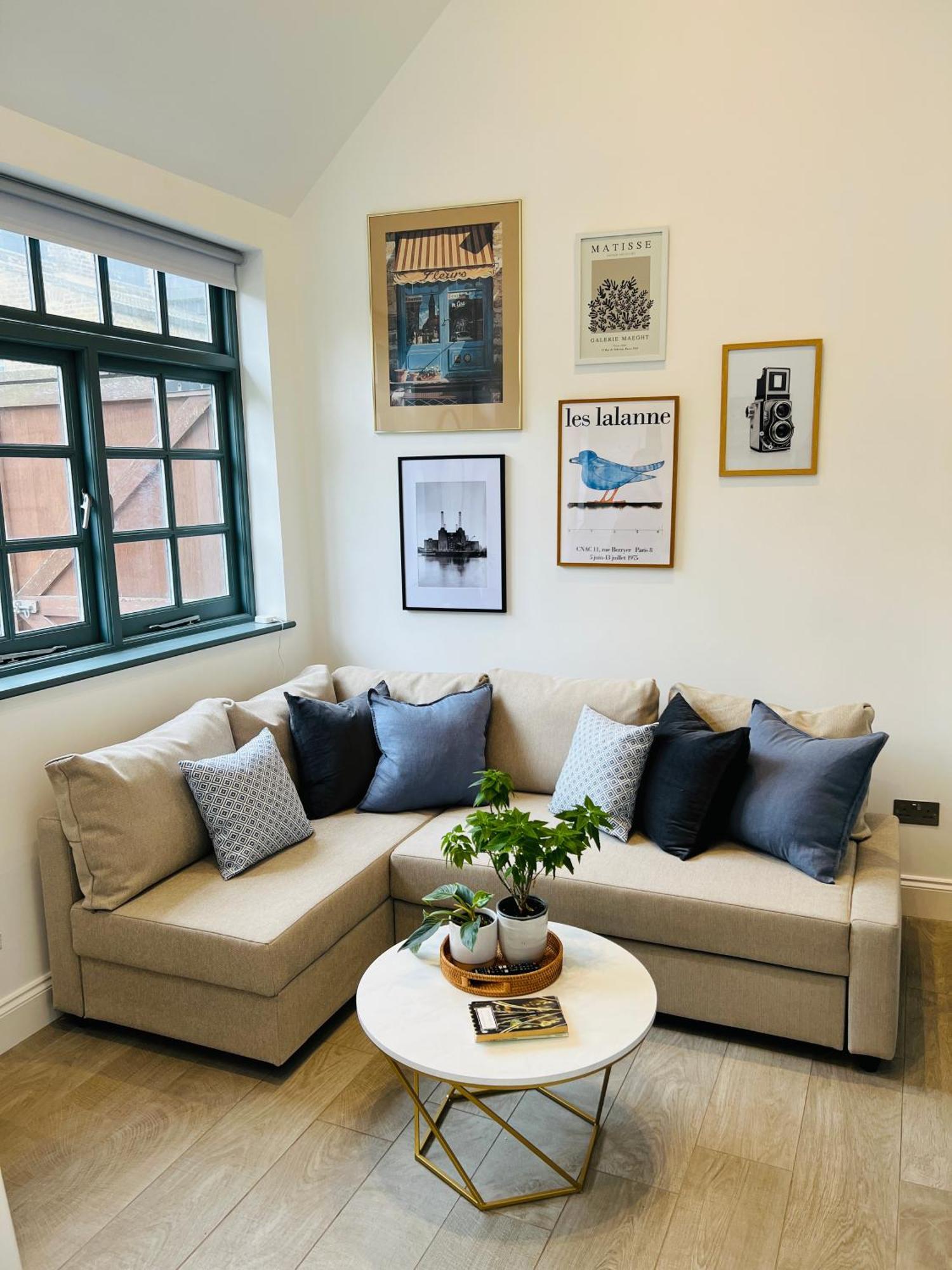 Forge Cottage - Pretty 1 Bedroom Cottage With Free Off Street Parking ลอนดอน ภายนอก รูปภาพ